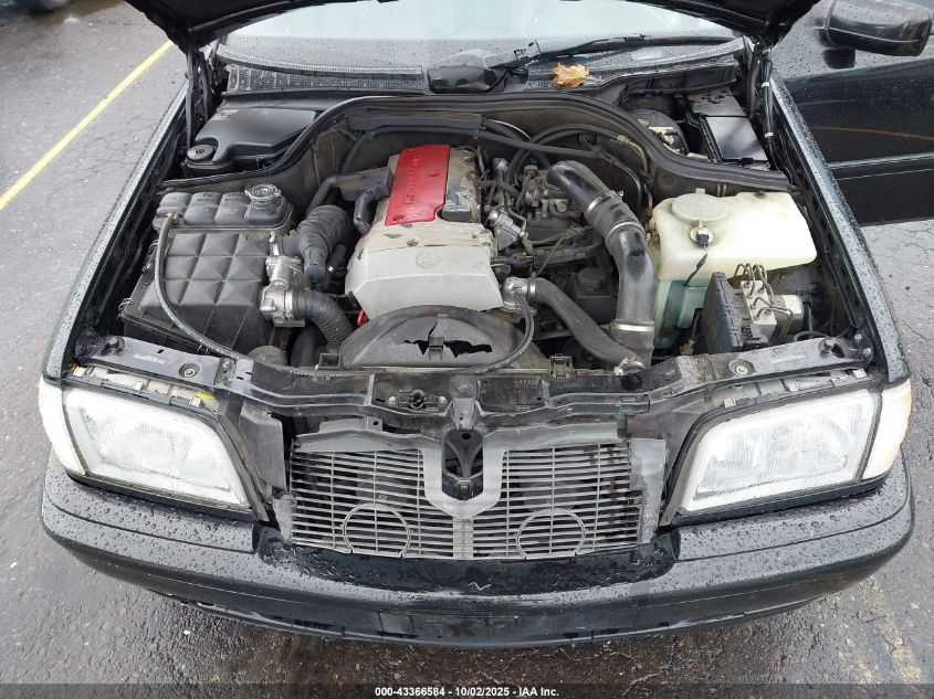 2000 Mercedes-Benz C 230 Kompressor VIN: WDBHA24G8YA821547 Lot: 43366584