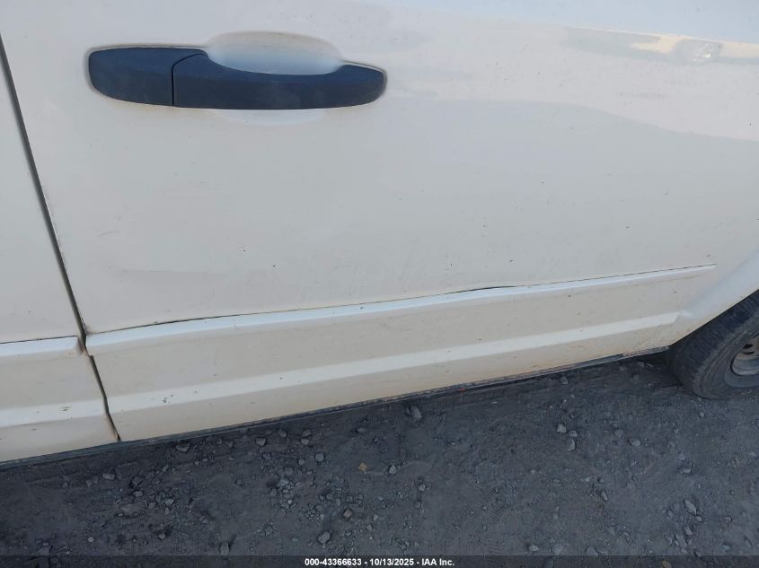 2008 Chrysler Town & Country Lx VIN: 2A8HR44H18R818217 Lot: 43366633