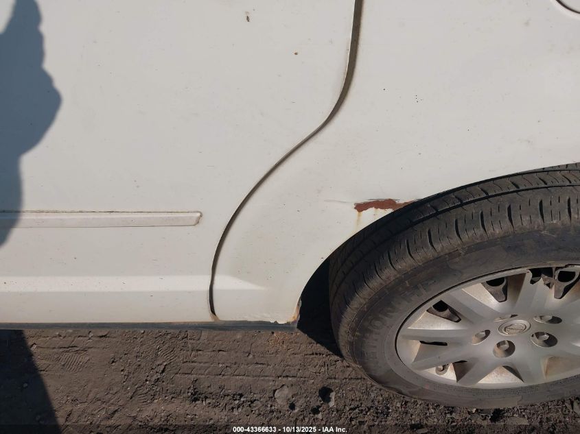 2008 Chrysler Town & Country Lx VIN: 2A8HR44H18R818217 Lot: 43366633