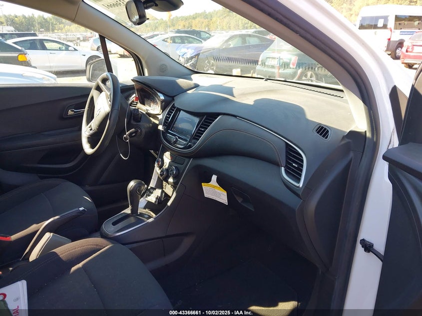 2022 CHEVROLET TRAX AWD LS KL7CJNSM5NB545174