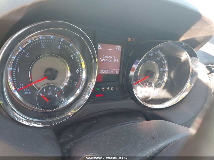 2015 Chrysler Town & Country Touring VIN: 2C4RC1BG8FR618342 Lot: 43366668