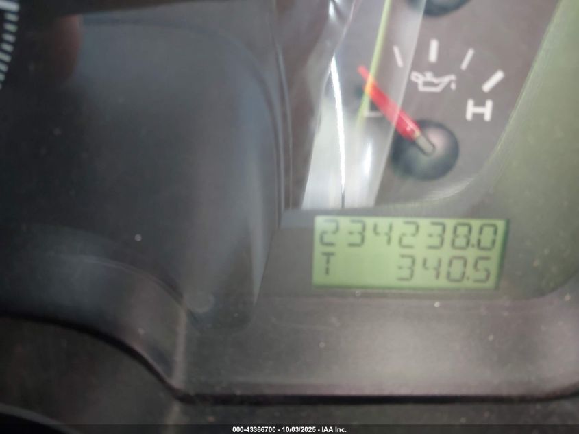 2005 Ford F-150 Stx/Xl/Xlt VIN: 1FTRF12215NB88239 Lot: 43366700