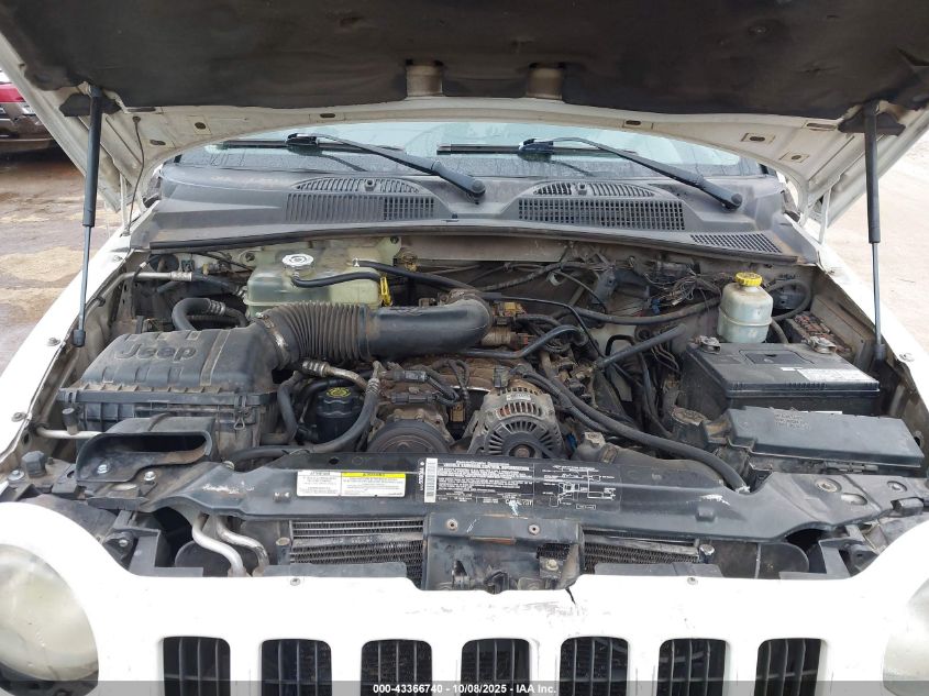 2004 Jeep Liberty Sport VIN: 1J4GK48K04W135191 Lot: 43366740