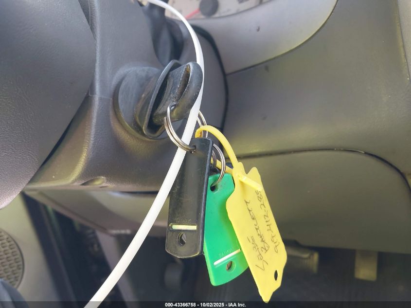 2002 Ford Explorer Sport Trac VIN: 1FMZU67E62UC61558 Lot: 43366758