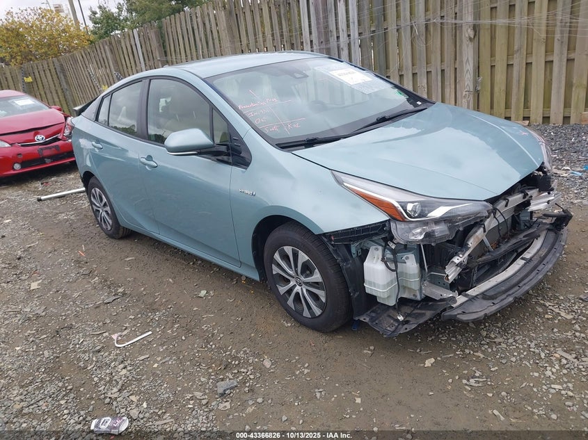TOYOTA PRIUS LE