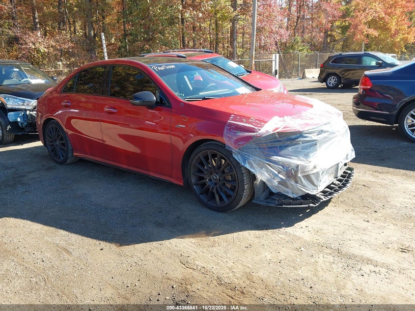 MERCEDES-BENZ A-CLASS 4MATIC