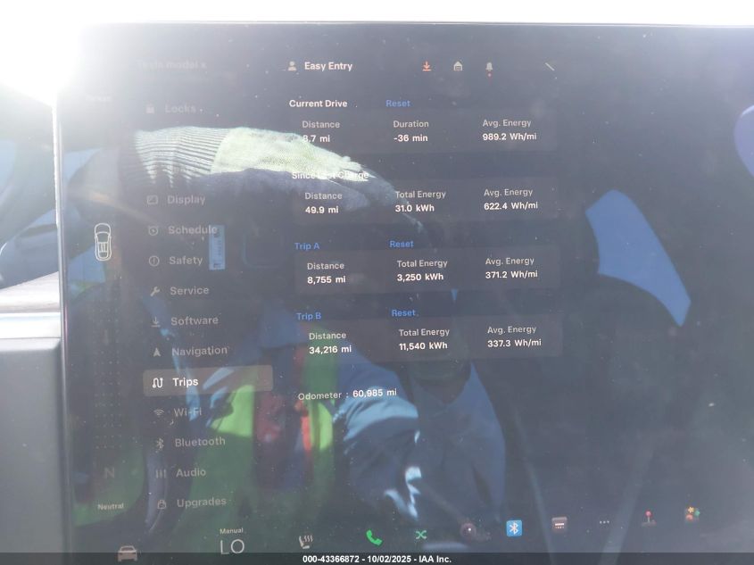 2022 Tesla Model X Dual Motor All-Wheel Drive VIN: 7SAXCAE58NF350410 Lot: 43366872