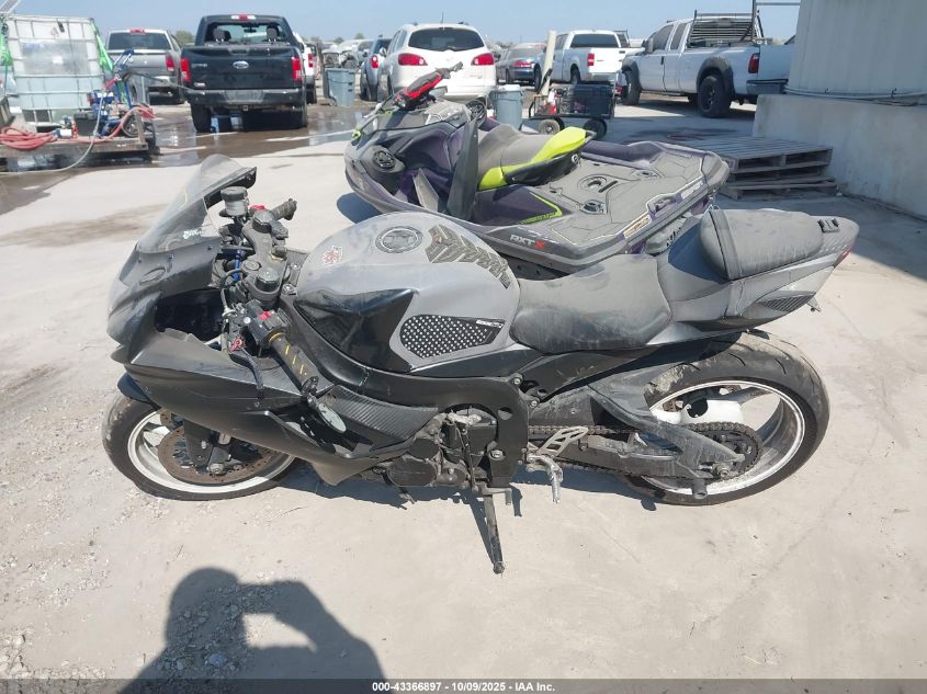 2013 Suzuki Gsx-R600 VIN: JS1GN7FA1D2100590 Lot: 43366897