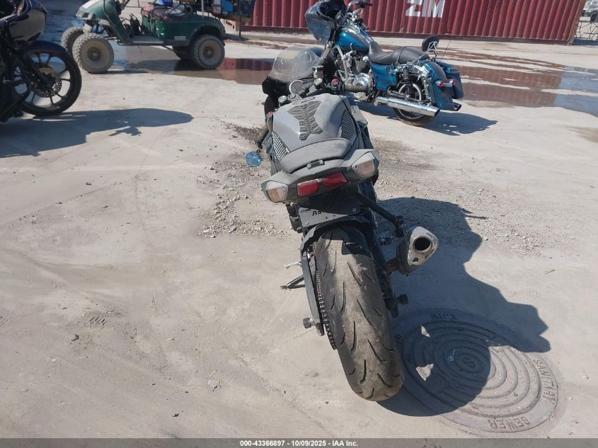 2013 Suzuki Gsx-R600 VIN: JS1GN7FA1D2100590 Lot: 43366897