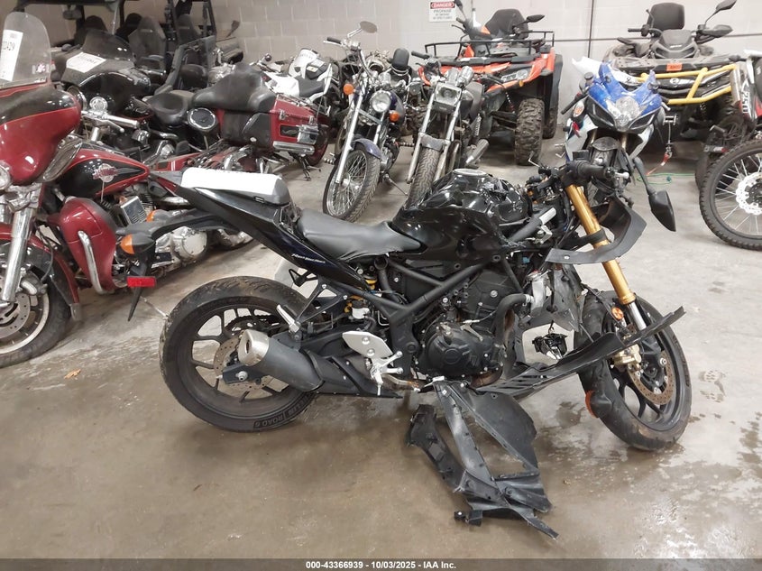 2020 Yamaha Yzfr3 A VIN: MH3RH18YXLK002817 Lot: 43366939