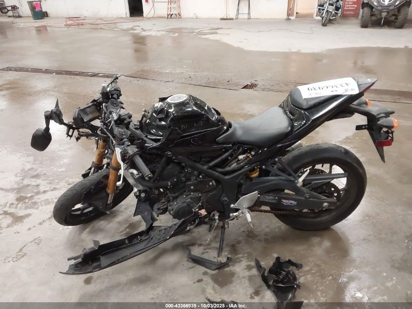 2020 Yamaha Yzfr3 A VIN: MH3RH18YXLK002817 Lot: 43366939