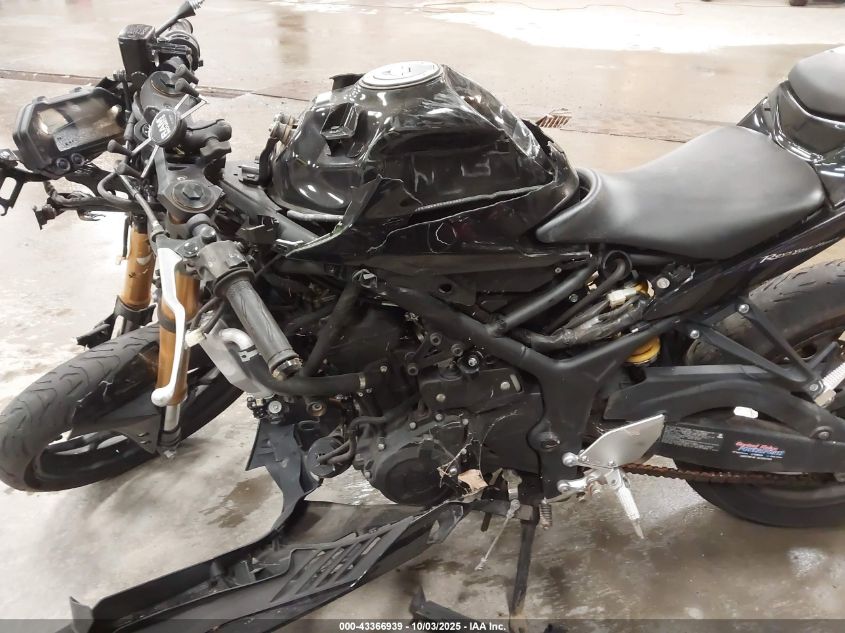 2020 Yamaha Yzfr3 A VIN: MH3RH18YXLK002817 Lot: 43366939