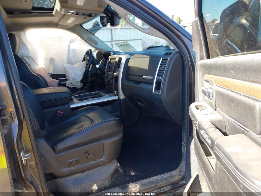 3C63RRML2HG584847 2017 RAM 3500 photo no. 5
