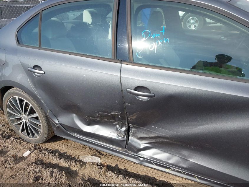 2016 Volkswagen Jetta 1.8T Sport VIN: 3VWD17AJ1GM227281 Lot: 43366958