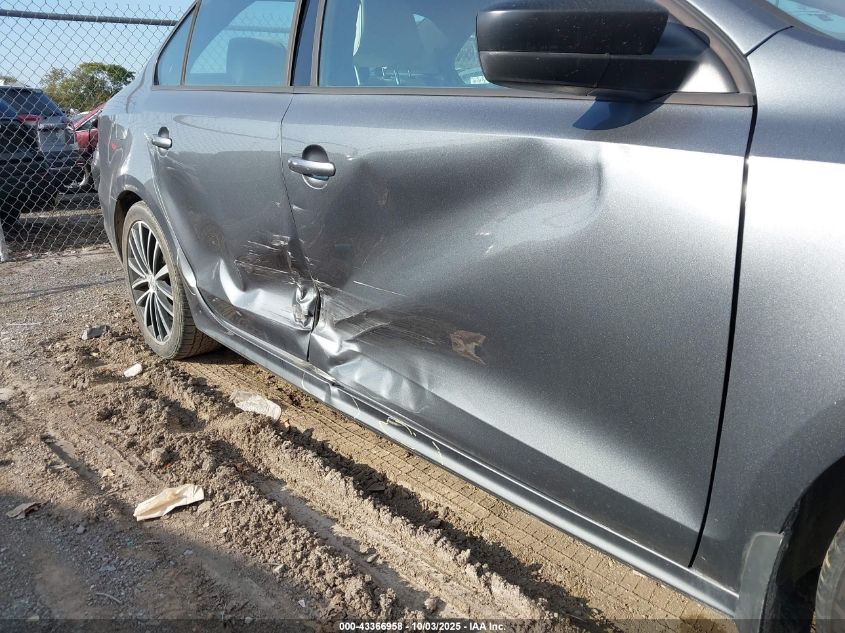 2016 Volkswagen Jetta 1.8T Sport VIN: 3VWD17AJ1GM227281 Lot: 43366958