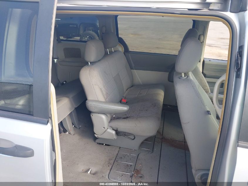 2008 Chrysler Town & Country Lx VIN: 2A8HR44H98R637799 Lot: 43366985