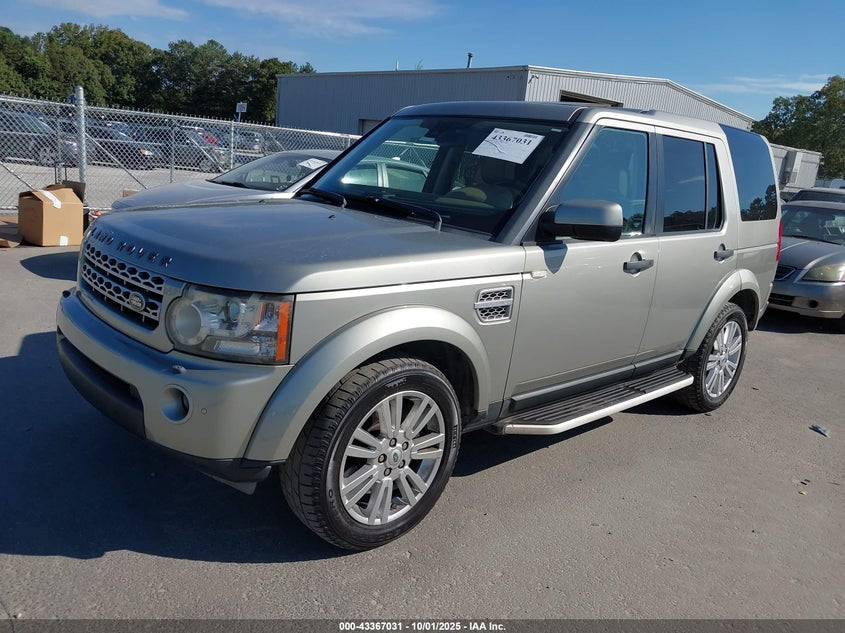 SALAK2D49BA559320 2011 LAND ROVER LR4 photo no. 2