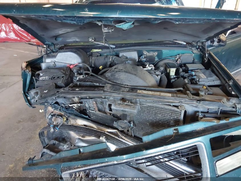 1997 GMC Sierra 1500 Sl Wideside VIN: 2GTEK19R8V1501432 Lot: 43367138