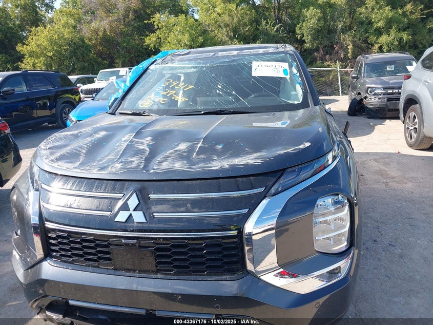 2025 Mitsubishi Outlander Se 2.5 2Wd VIN: JA4J3VA82SZ033894 Lot: 43367176