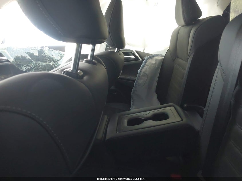 2025 Mitsubishi Outlander Se 2.5 2Wd VIN: JA4J3VA82SZ033894 Lot: 43367176