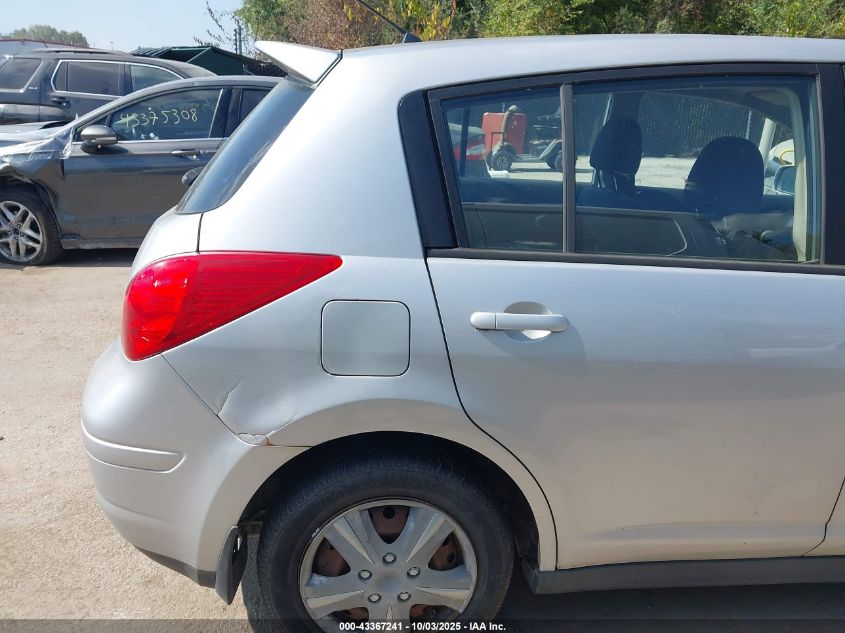2009 Nissan Versa 1.8S VIN: 3N1BC13E39L364199 Lot: 43367241