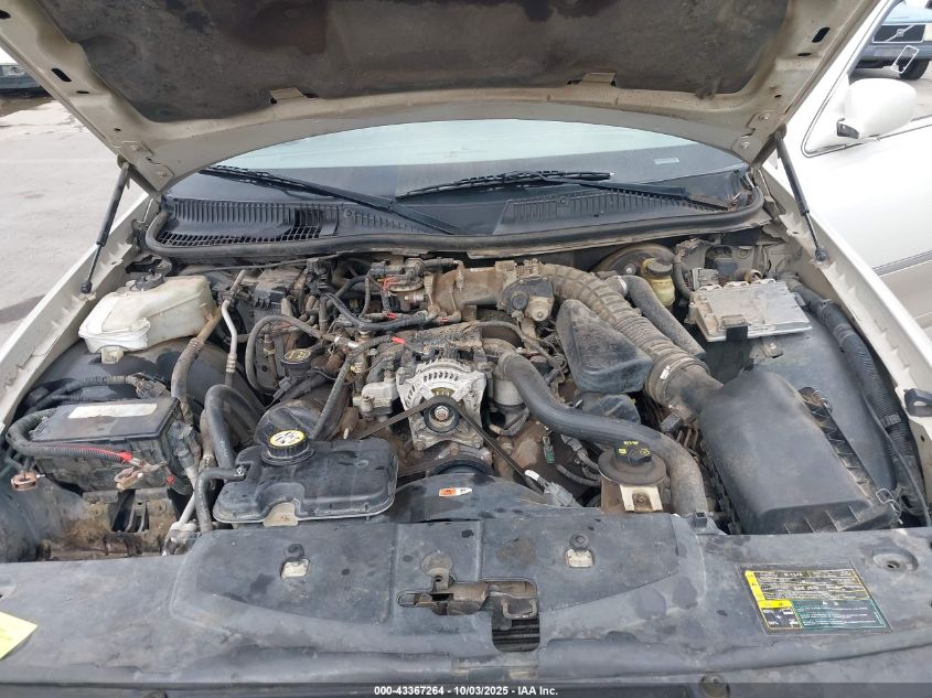 2005 Lincoln Town Car Signature Limited VIN: 1LNHM82W65Y626521 Lot: 43367264