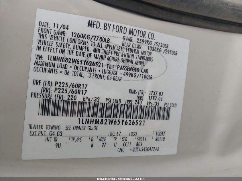 2005 Lincoln Town Car Signature Limited VIN: 1LNHM82W65Y626521 Lot: 43367264