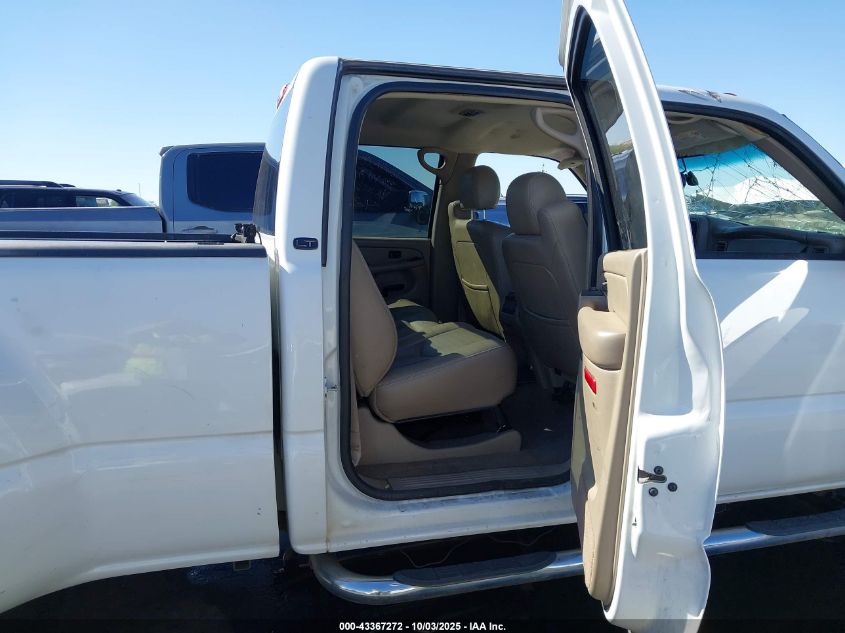 2004 Chevrolet Silverado 3500 Lt VIN: 1GCJK332X4F205468 Lot: 43367272