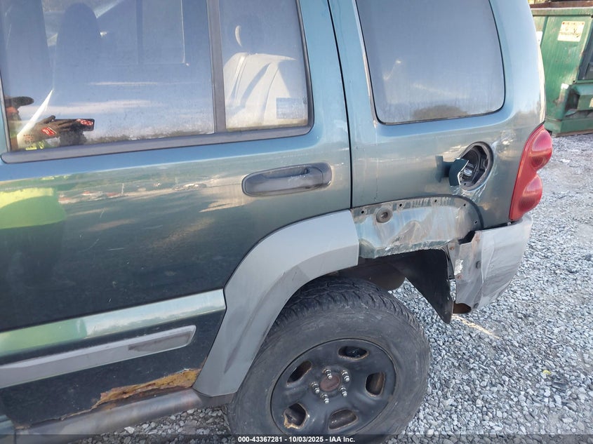 2005 Jeep Liberty Sport VIN: 1J4GL48K25W520492 Lot: 43367281