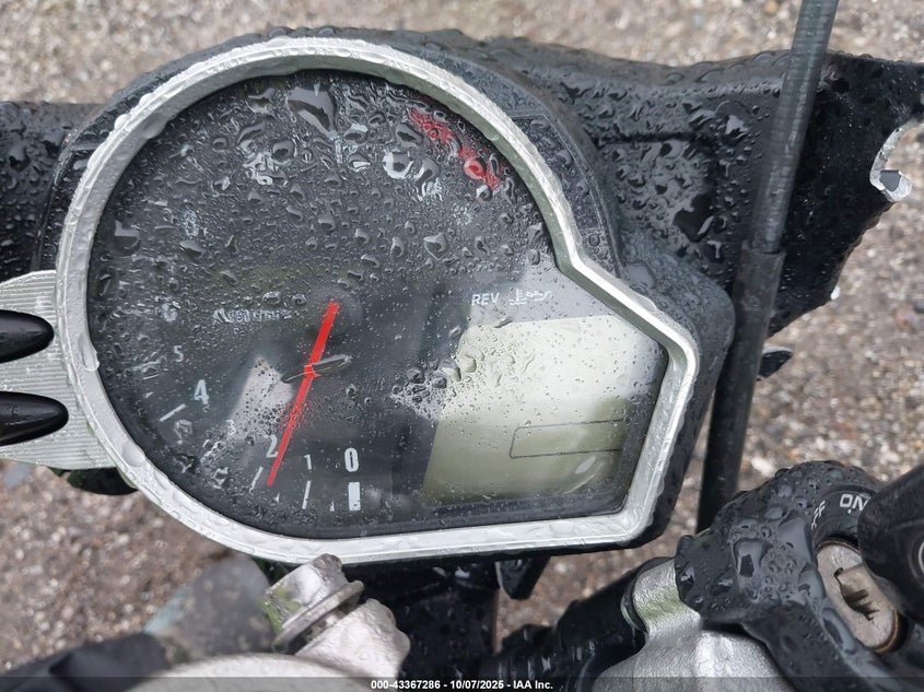 JH2SC59018M008880 2008 HONDA CBR photo no. 7