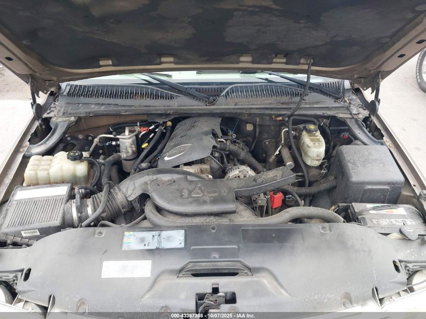 2004 Chevrolet Tahoe Ls VIN: 1GNEC13Z34J190705 Lot: 43367308