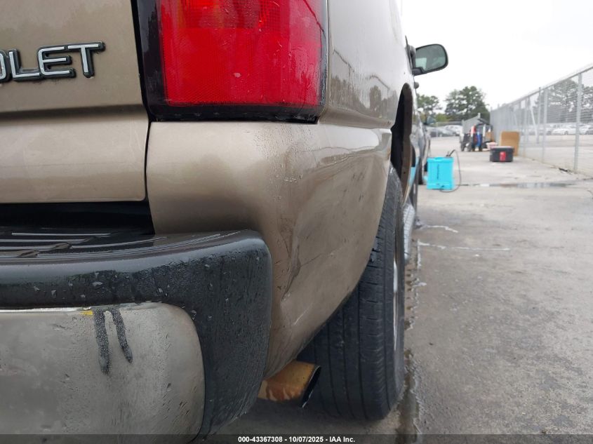 2004 Chevrolet Tahoe Ls VIN: 1GNEC13Z34J190705 Lot: 43367308