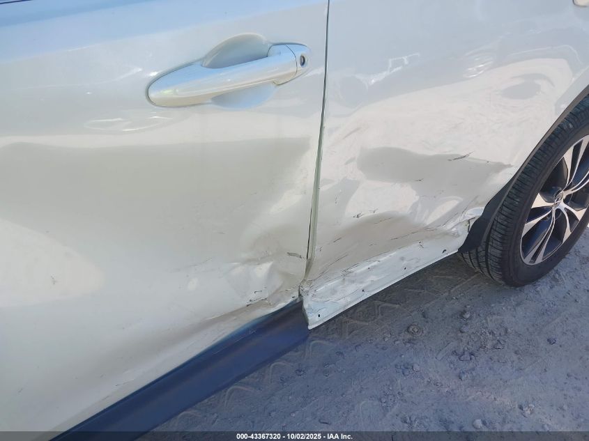 2015 Toyota Rav4 Limited VIN: JTMDFREV0FD128197 Lot: 43367320