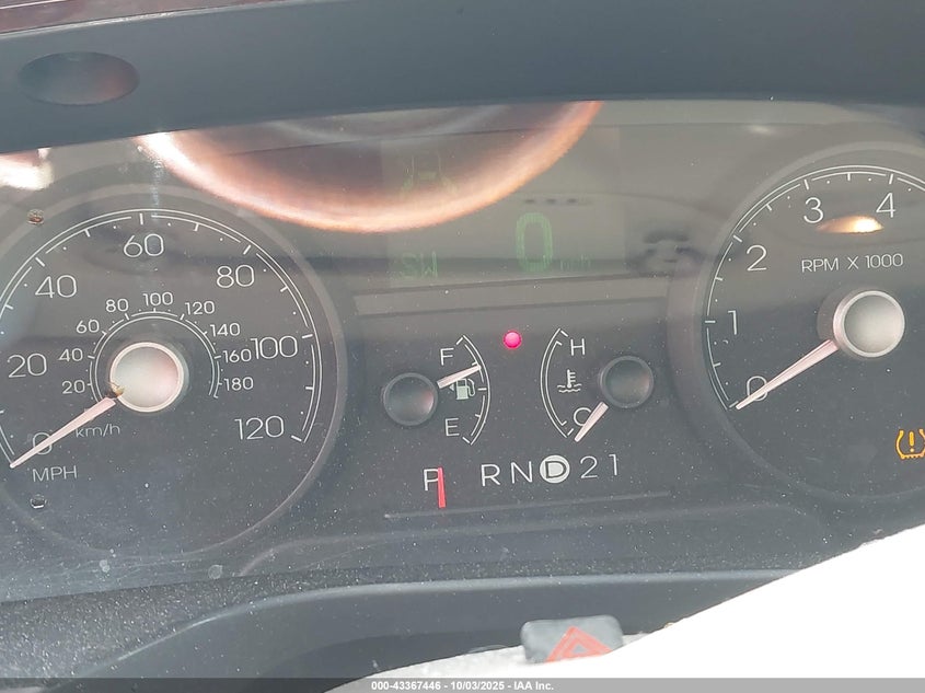 2009 Lincoln Town Car Signature Limited VIN: 2LNHM82V09X633512 Lot: 43367446