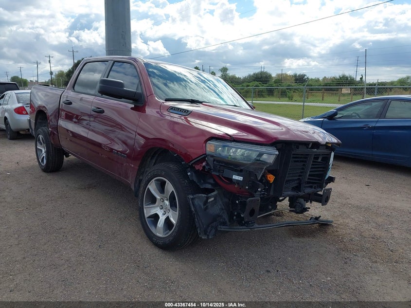 RAM 1500 TRADESMAN 4X2 5 7 BOX