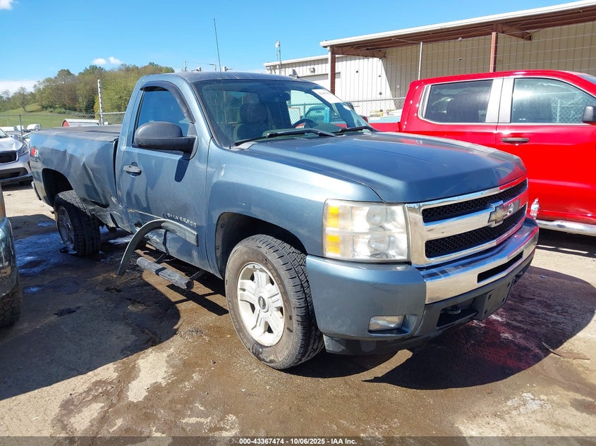 CHEVROLET SILVERADO 1500 LT