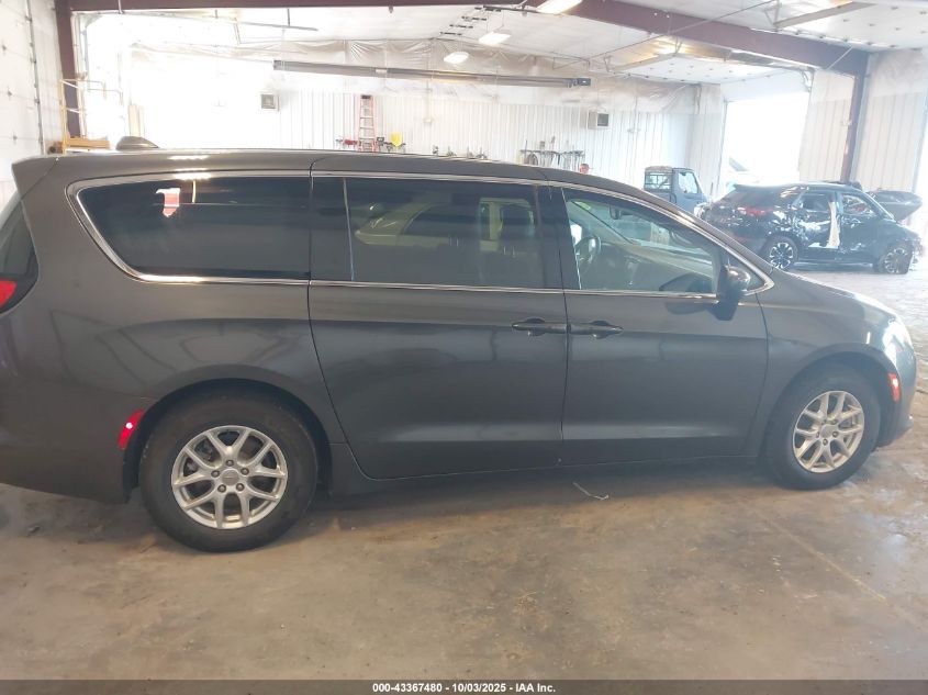 2017 Chrysler Pacifica Touring VIN: 2C4RC1DG8HR515874 Lot: 43367480