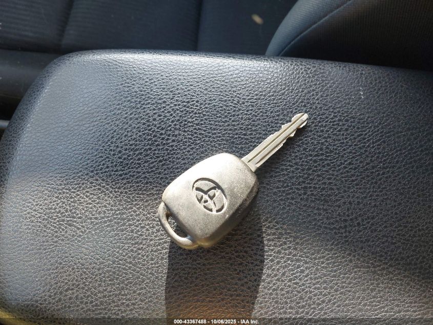 2018 Toyota Rav4 Le VIN: JTMBFREV7JJ215273 Lot: 43367488