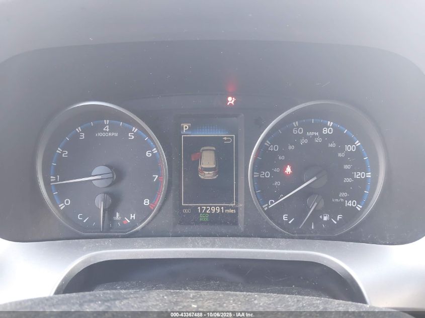 2018 Toyota Rav4 Le VIN: JTMBFREV7JJ215273 Lot: 43367488