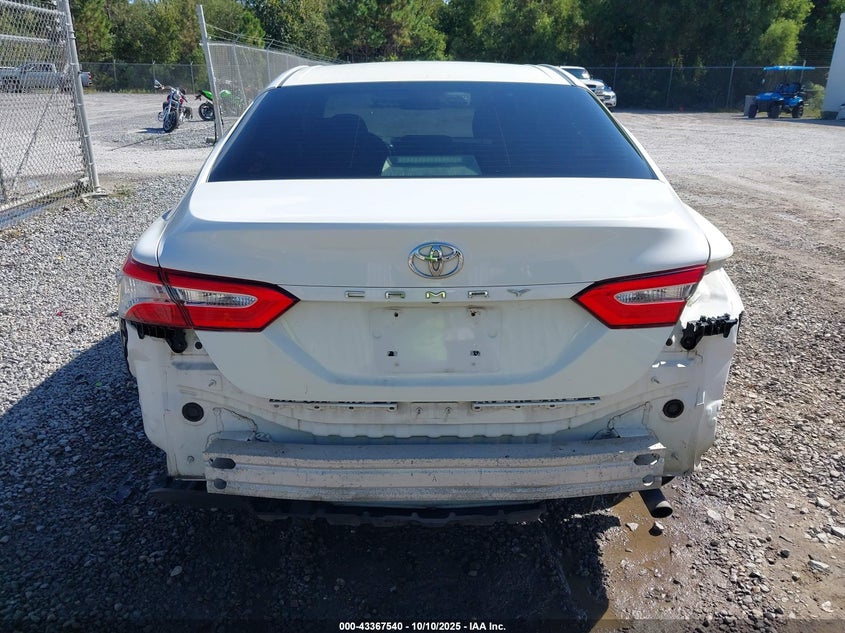 2018 Toyota Camry Le VIN: JTNB11HK0J3070692 Lot: 43367540