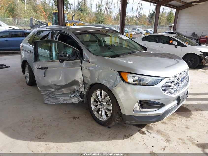FORD EDGE TITANIUM