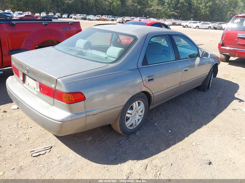 4T1BG22K61U076312 2001 TOYOTA CAMRY photo no. 4