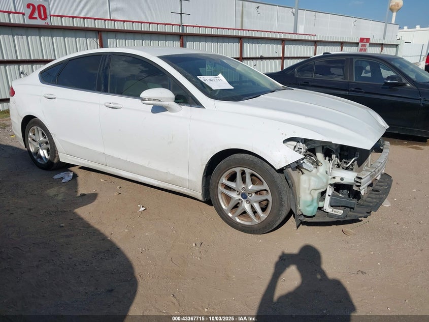 FORD FUSION SE