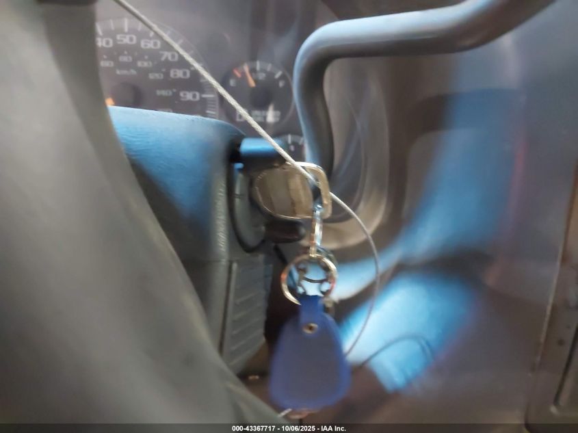 2001 Chevrolet Express VIN: 1GCEG15W611164451 Lot: 43367717