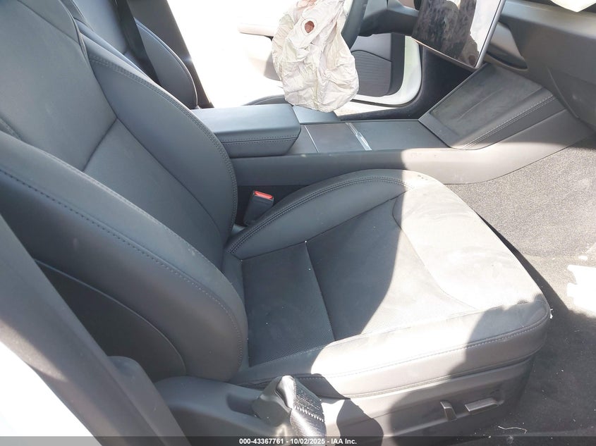 5YJ3E1EA6RF738437 2024 TESLA MODEL 3 photo no. 5