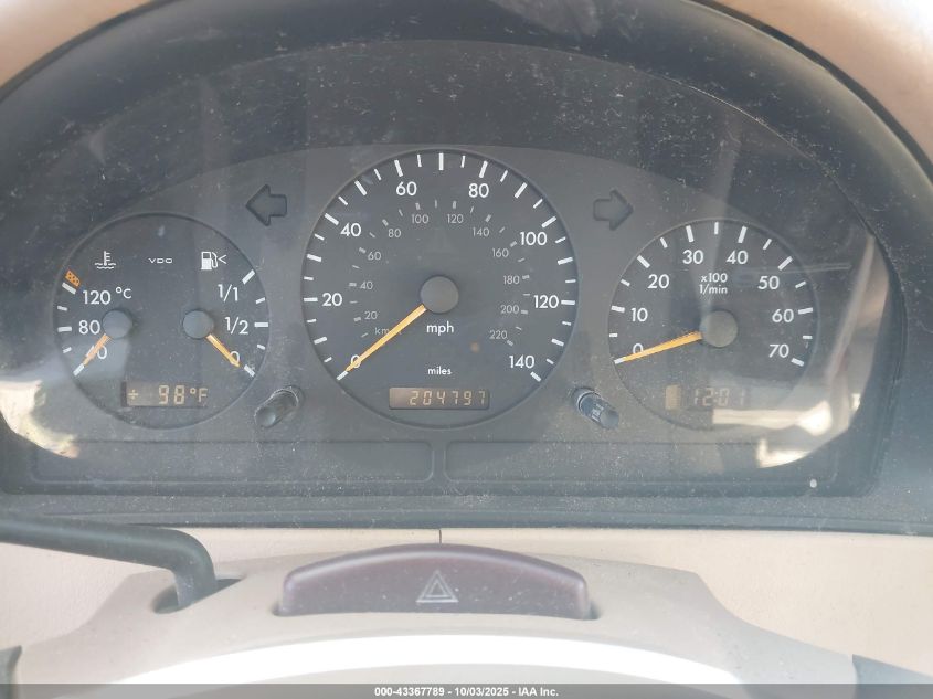 2001 Mercedes-Benz Ml 430 VIN: 4JGAB72E21A260651 Lot: 43367789