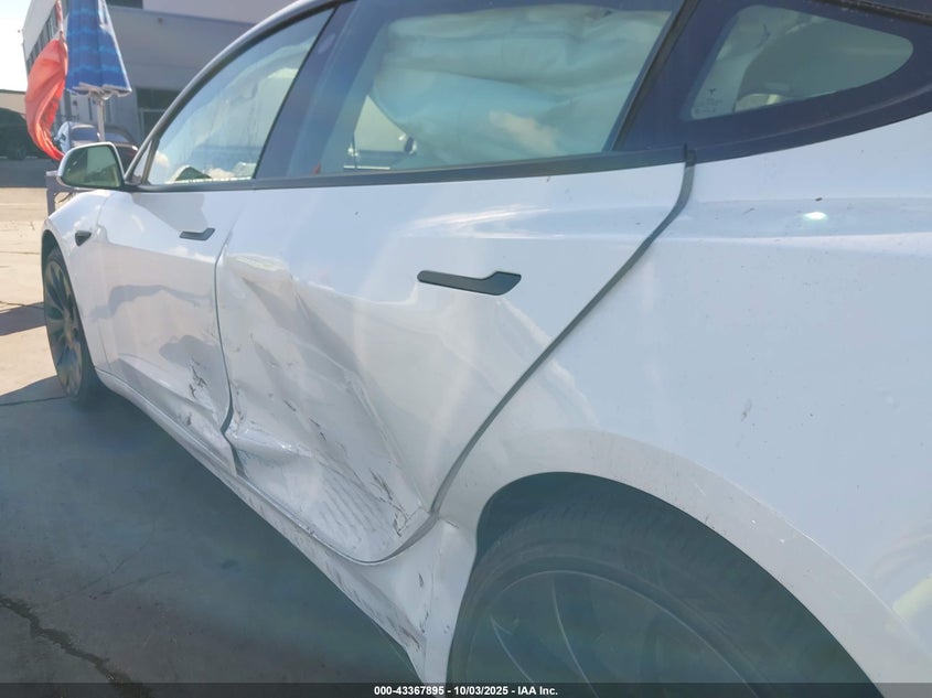 2022 Tesla Model 3 Performance Dual Motor All-Wheel Drive VIN: 5YJ3E1EC2NF123525 Lot: 43367895