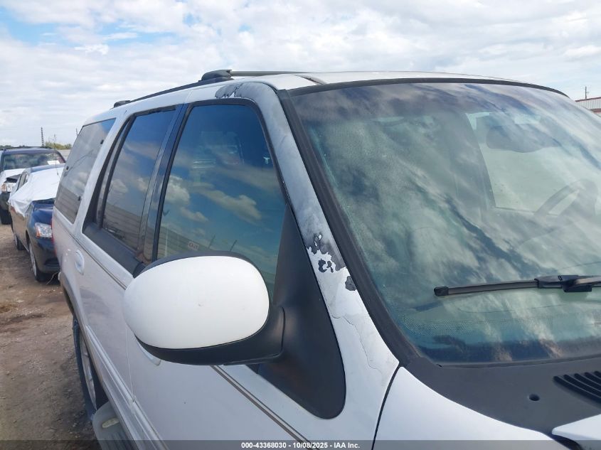 2002 Ford Expedition Eddie Bauer VIN: 1FMEU17W62LA82968 Lot: 43368030