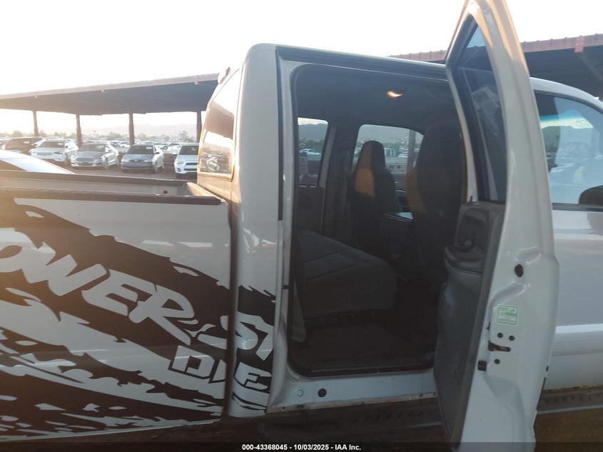 2002 Ford F-350 Lariat/Xl/Xlt VIN: 1FTSW31F42ED53312 Lot: 43368045