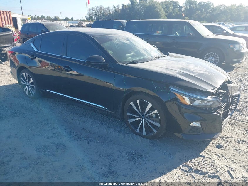 NISSAN ALTIMA SR FWD